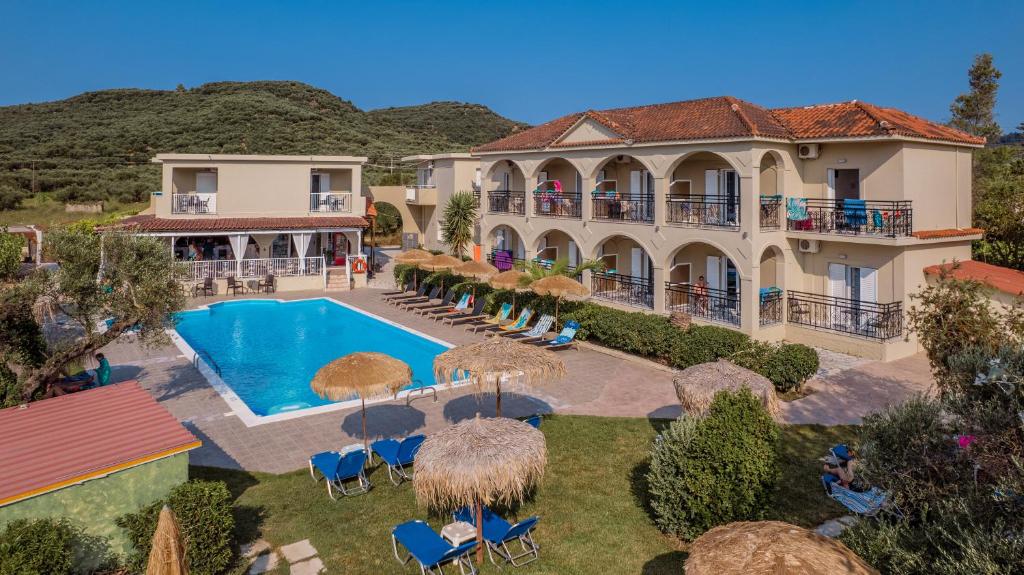 Grapevines Hotel