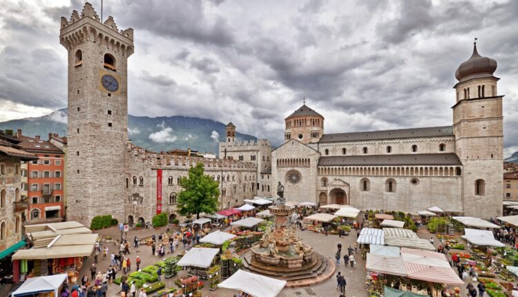 piazza del Duomo Trento met kinderen